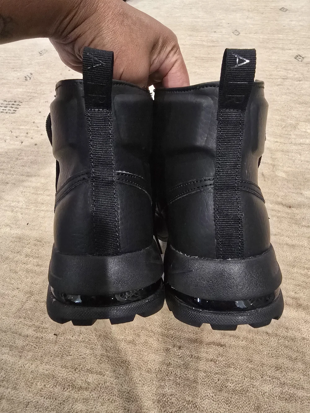 Nike Black Men's High-Top Lace-Up Boots